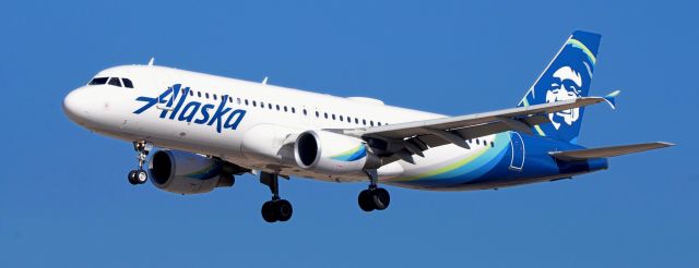 Airbus A320 (N853VA) - phoenix sky harbor international airport 10JAN20