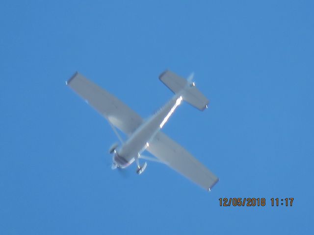 Cessna Skywagon 180 (N3100C)