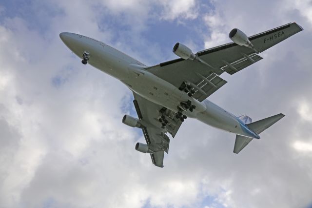 Boeing 747-400 (F-HSEA)