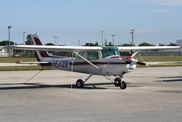 Cessna 152 (N5421P)