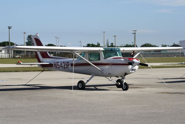 Cessna 152 (N5421P)