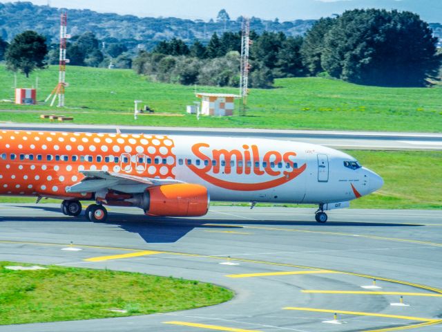 Boeing 737-700 (PR-GIT) - Smile Livery