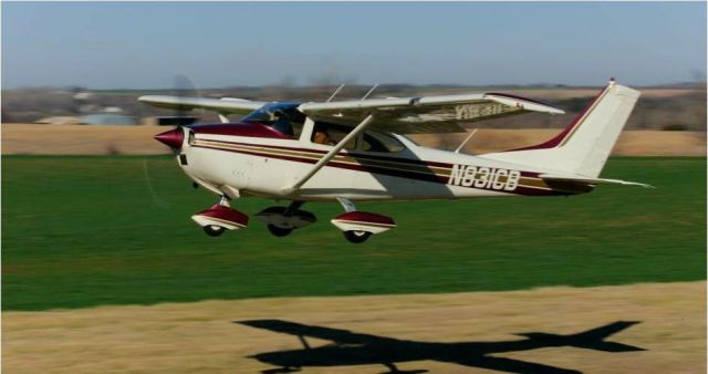 Cessna Skylane (N831CB)