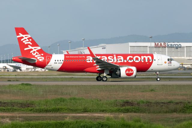 Airbus A320neo (9M-AGB)