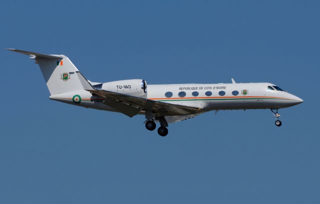 Gulfstream Aerospace Gulfstream IV (TU-VAD) - 23/08/2013br /Landing 07 from LFMN