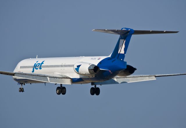 McDonnell Douglas MD-80 (9A-CDA) - 2005