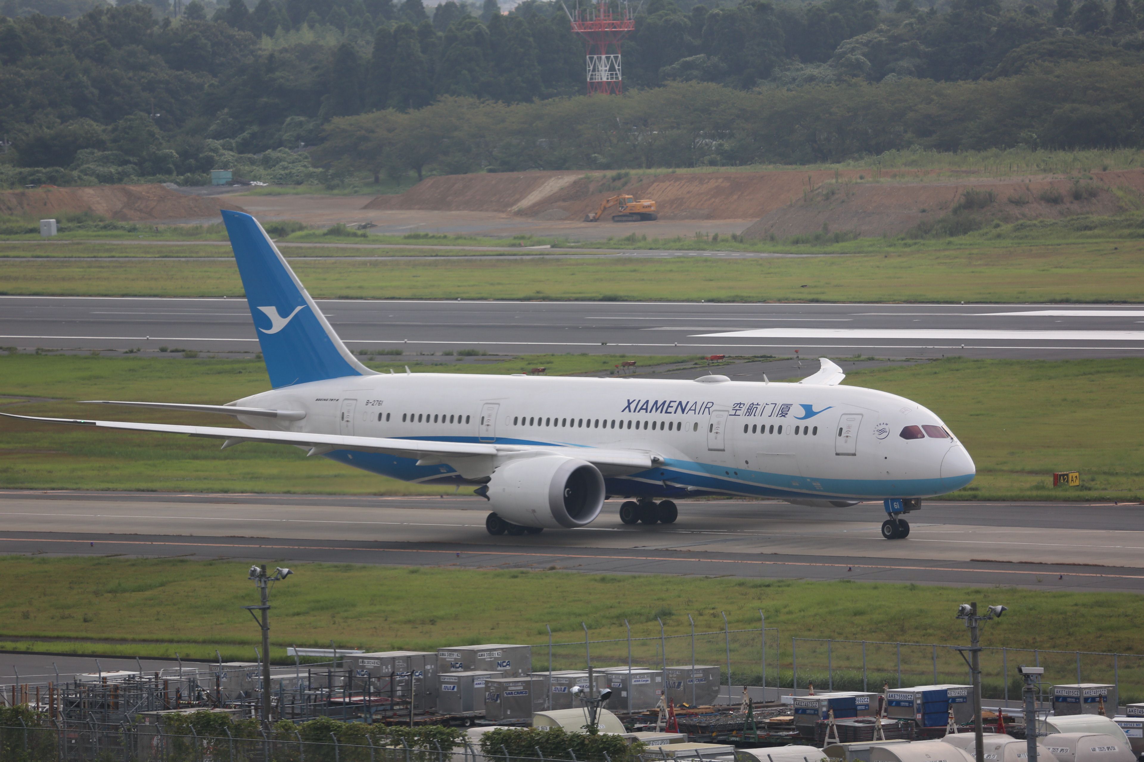 Boeing 787-8 (B-2761)