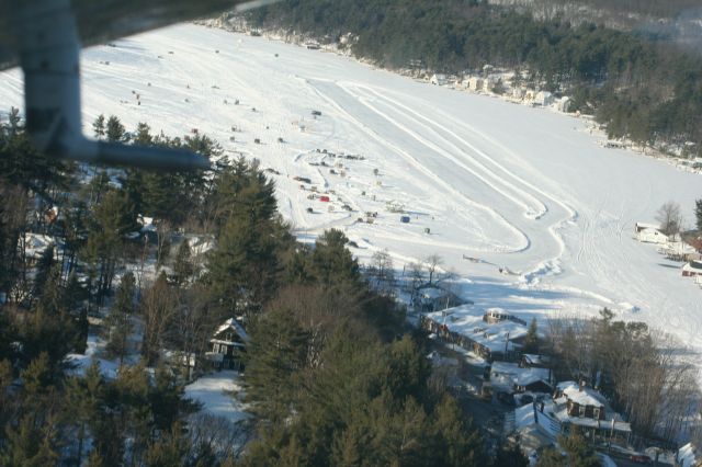 Cessna Skylane RG (N7362Y) - Alton bay on Lake Winnipesaukee is a great place to go for that $100 Hamburger. The ice was over 2 thick. There is a great restaurant 50 yards from the taxi and parking area.