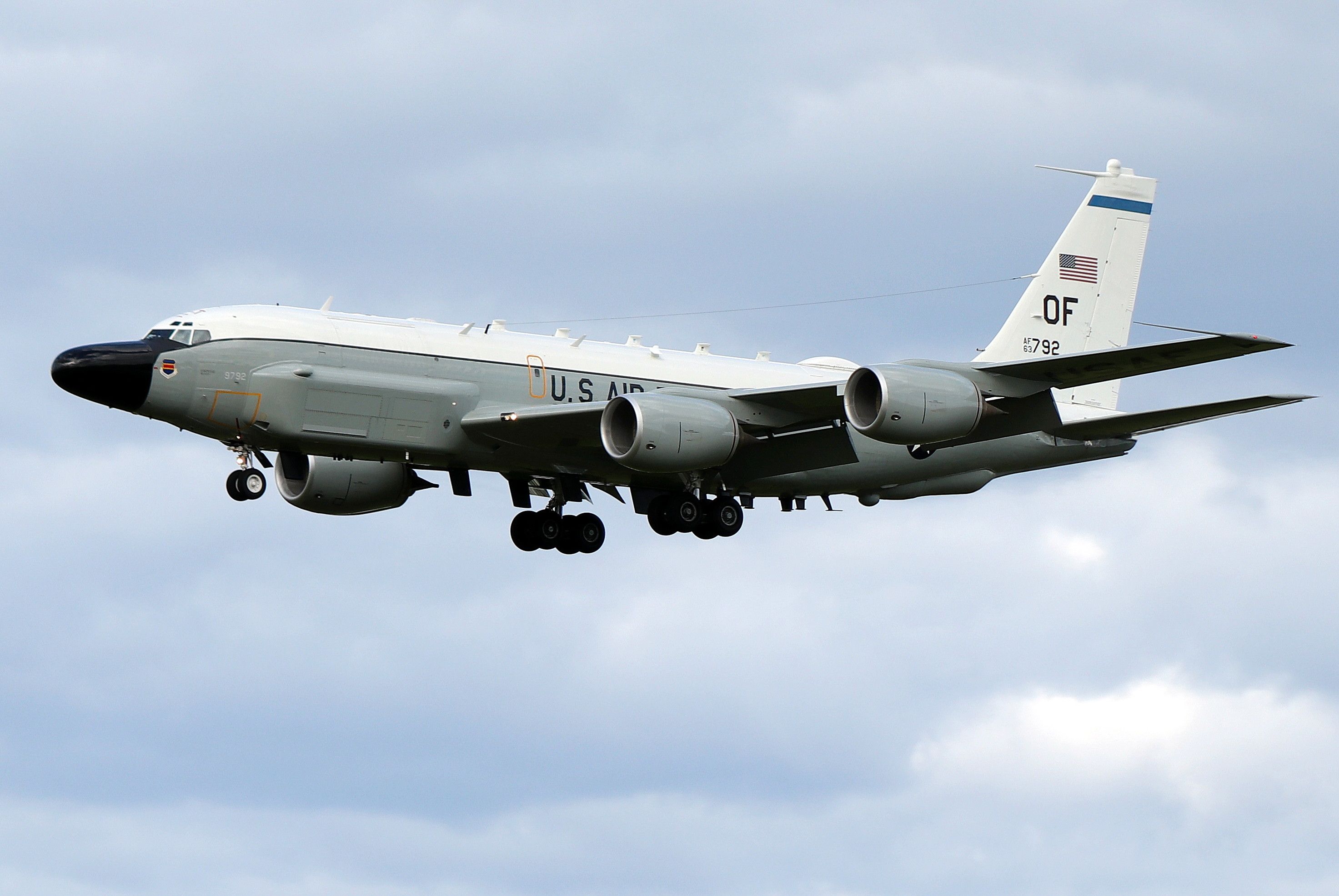 Boeing RC-135 (63-9792) - 'Olive 56' from the 38th RS (Reconnaissance Squadron) of the 55th Wing assigned to Air Combat Command. Based at Offutt AFB, Omaha, Nebraska. Arriving from RAF Mildenhall for a fuel stop before heading home.