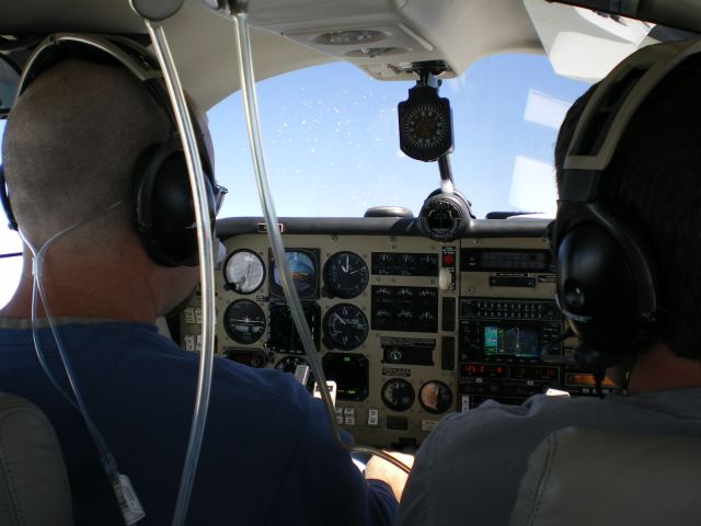 Mooney M-20 Turbo (N9124X) - A Good Day; clear above 180, with 50 on the tail