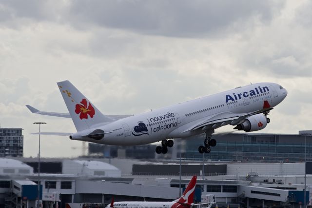 Airbus A330-200 (F-OJSE)