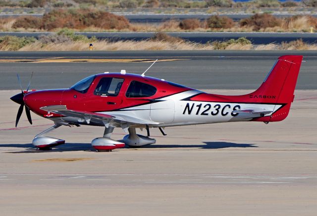 Cirrus SR22 Turbo (N123CS)