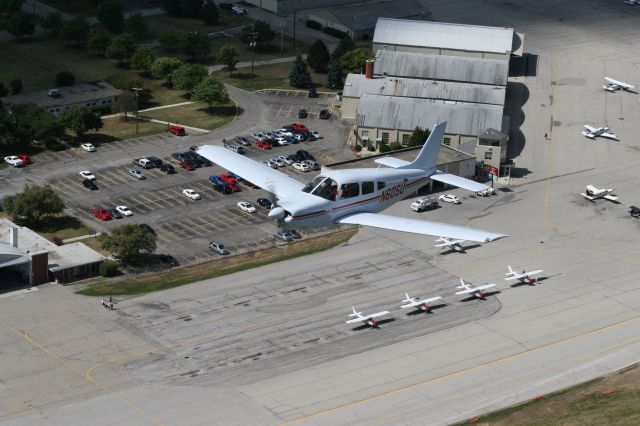 Piper Cherokee Arrow (N60SU) - Buckeye 6 over the Ohio State University Airport