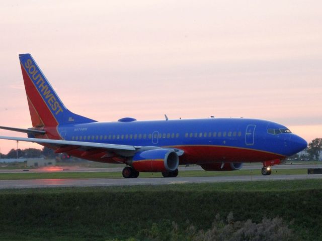 Boeing 737-700 (N474WN)