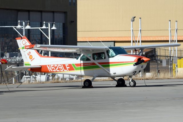 Cessna Skyhawk (N529LF)