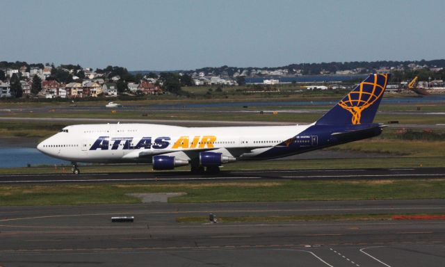 Boeing 747-400 (N465MC) - Atlas Air B747-400 arriving from Houston doing a charter to Dublin.