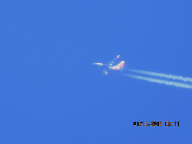 Boeing 737-700 (N7722B) - Southwest Airlines flight 598 from SDF to PHX over Southeastern Kansas at 38,000 feet.