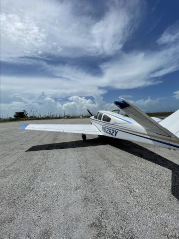 Beechcraft 35 Bonanza (N6262V)