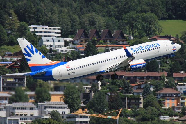 Boeing 737-800 (TC-SNP)