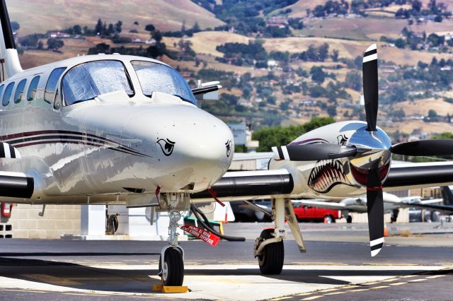 Cessna Conquest 2 (N6851T)