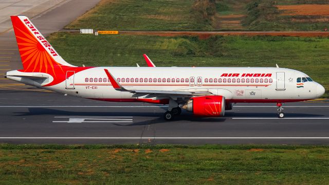 Airbus A320 (VT-EXI)