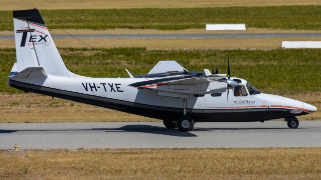 Aero Commander 500 (VH-TXE)