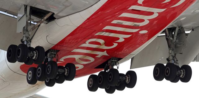 Airbus A380-800 — - Main landing gear of the A388.