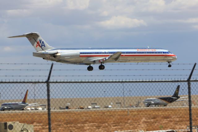 Airbus A320 (N9409F)