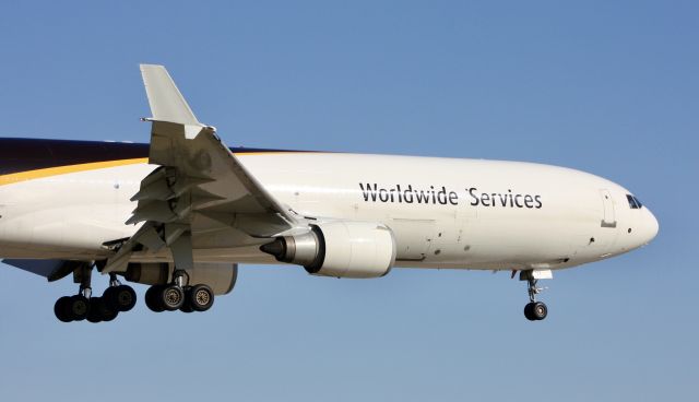 Boeing MD-11 (N263UP)