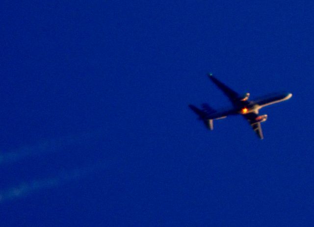 Boeing 757-200 — - US Airways 743 Philadelphia to Chicago OHare over Cleveland 40,000 ft. 12-31-14.