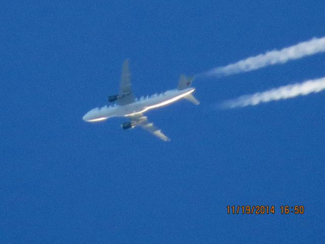 Airbus A319 (N947FR)