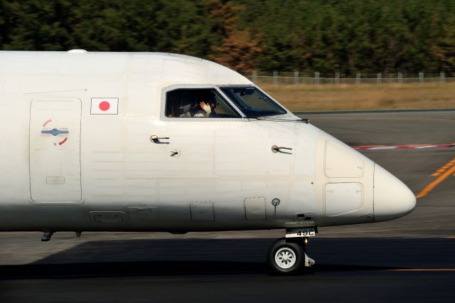 de Havilland Dash 8-400 (JA849C)