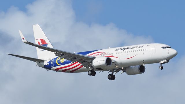 Boeing 737-800 (9M-MXS) - Boeing 737-800 Malaysia Airlines 9M-MXS R21 030718.