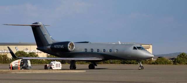 Gulfstream Aerospace Gulfstream IV (N707WE) - Shown here is a 1998 Gulfstream IV from the Winter of 2024.