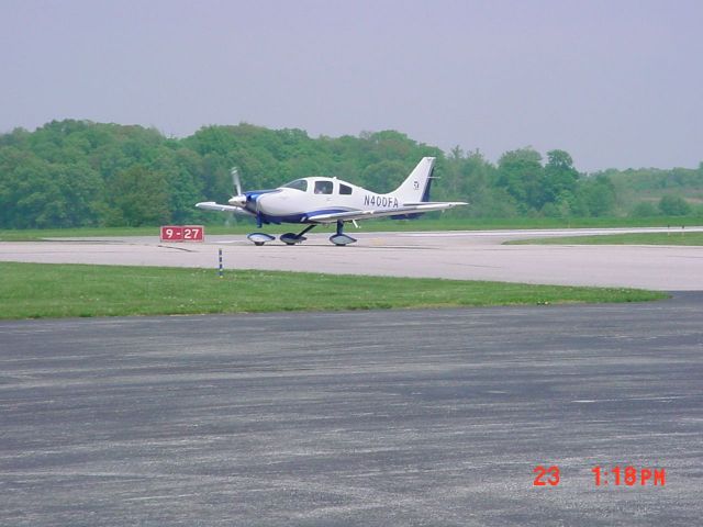 Cessna 400 (N400FA) - Taxiing on 4/23/10