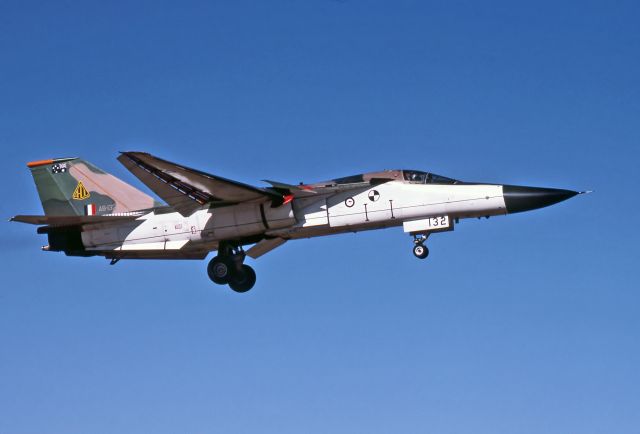 A8132 — - AUSTRALIA - AIR FORCE - GENERAL DYNAMICS F-111C AARDVARK - REG : A8-132 / 132 (CN D1-08) - EDINBURGH RAAF BASE ADELIADE SA. AUSTRALIA - YPED (23/3/1985)