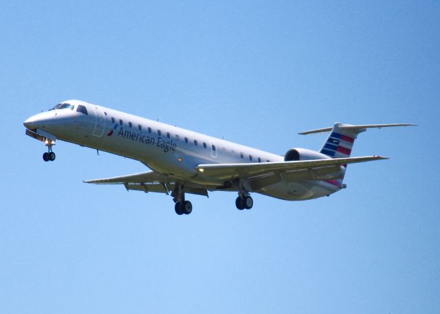 Embraer ERJ-145 (N684JW) - At Shreveport Regional.