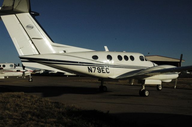 Beechcraft King Air F90 (N79EC)