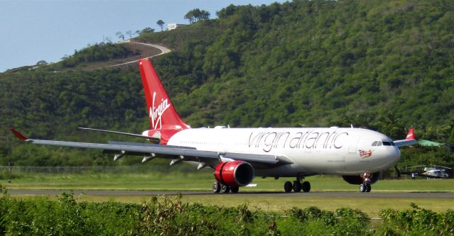 Airbus A330-200 (G-VLNM)