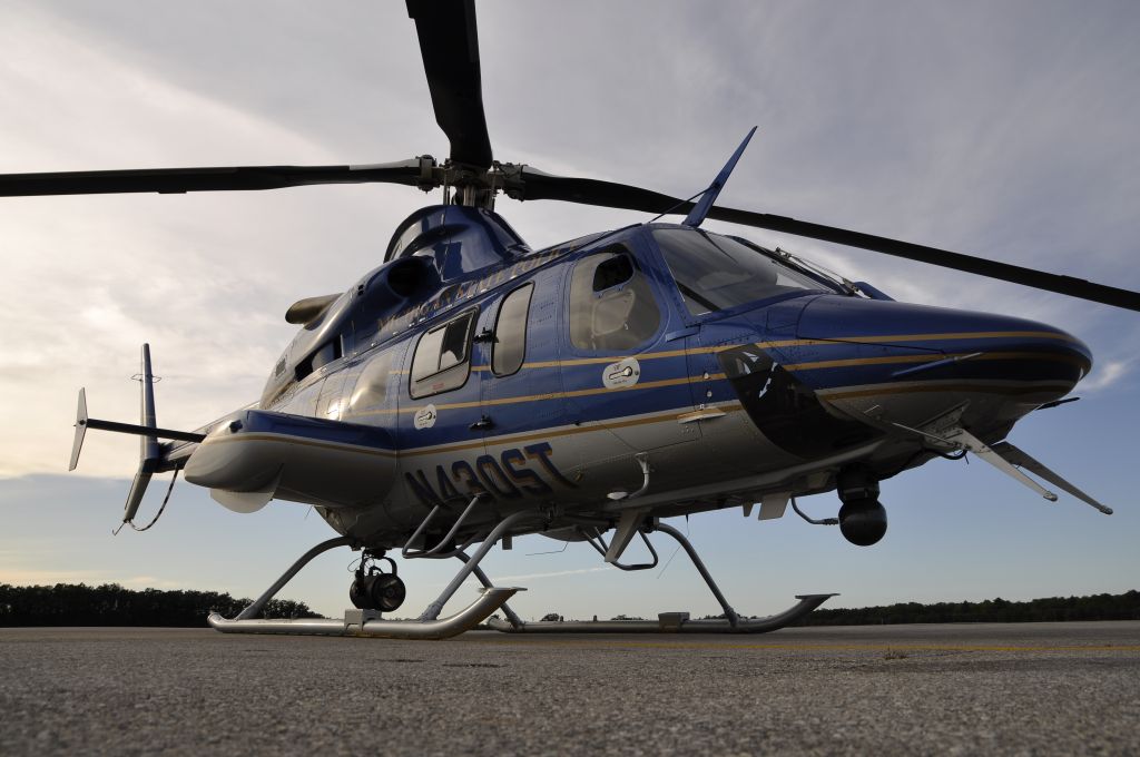 Bell 430 (N430ST) - michigan state police out to dinner after drug busting