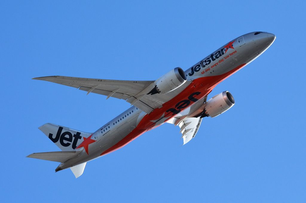 Boeing 787-8 (VH-VKK) - VH-VKK Jetstar Airways Boeing 787-8 Dreamliner 