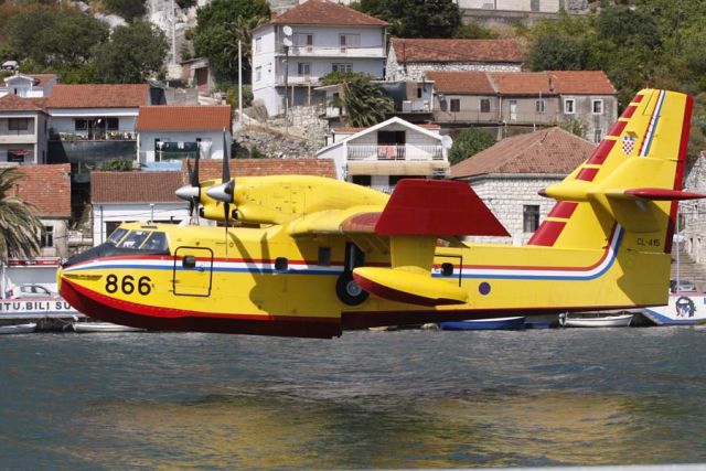 Canadair CL-41 Tutor (9A-CAI) - CanadAir CL-415 SuperScooper s/n 866 (Croatian AirForce / HRZ) during difficult firefighting mission in Dubrovnik-Neretva county, Croatia, on 11 Aug 2012