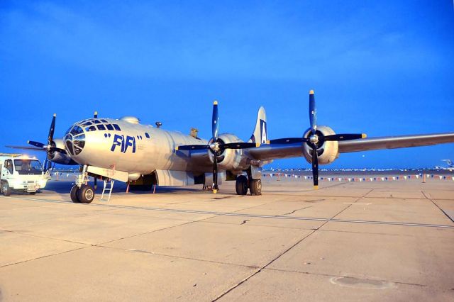 Boeing B-29 Superfortress (N529B) - Boeing B-29 Superfortress N529B Fifi at Phoenix-Mesa Gateway Airport on March 2, 2013