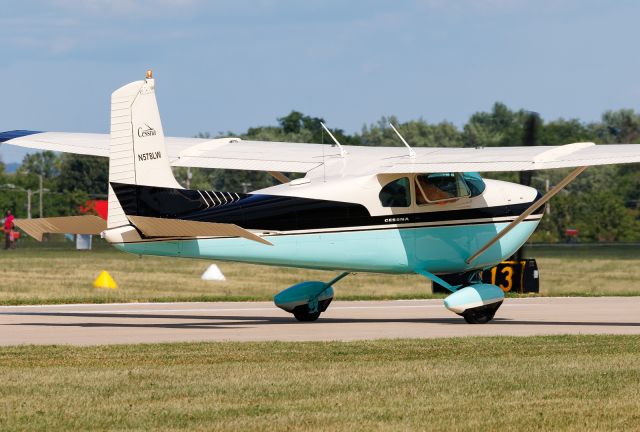 Cessna Skylane (N578LW)