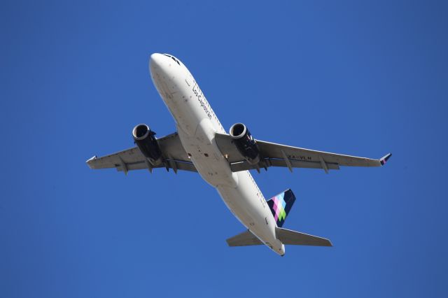 Airbus A320 (XA-VLN)
