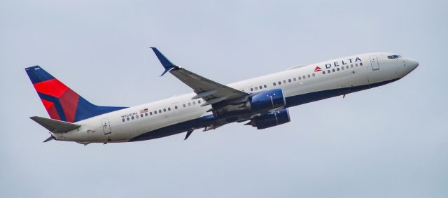 Boeing 737-900 (N868DN) - GSP now has scheduled 737-900 service to ATL for the first time!