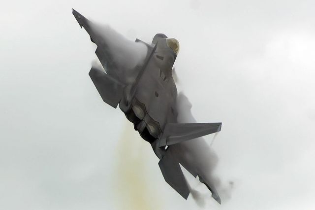 Lockheed F-22 Raptor — - F-22 demo during bad wx.