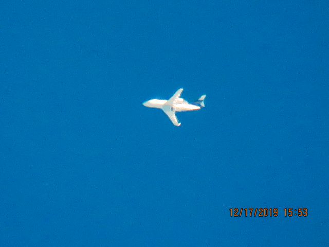 Canadair Challenger (N39RE)