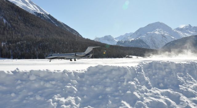 Gulfstream Aerospace Gulfstream IV (D-AJGK)