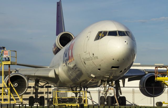 Boeing MD-11 (N599FE) - 7/7/17